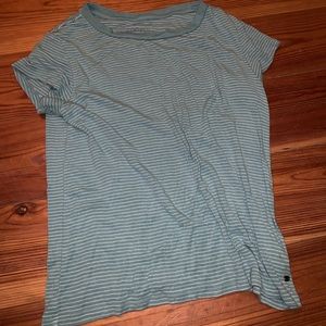 American eagle crew neck